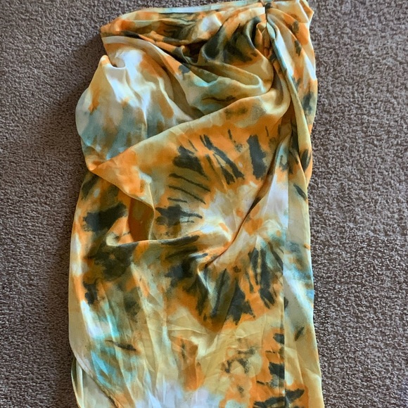 PLT skirt tye dye - Picture 4 of 4